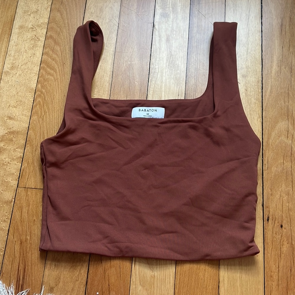 Aritzia Babaton cropped tank
